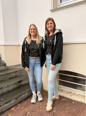 Sarah Wienecke und Linda Ahring